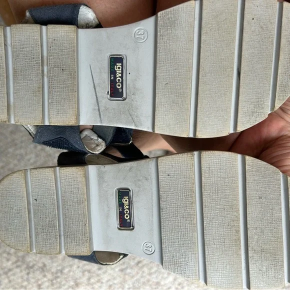 IGI & Co. Slate Blue/Gray Suede Italian-made Floral Fringe Women's Sandals 37 - Picture 6 of 6